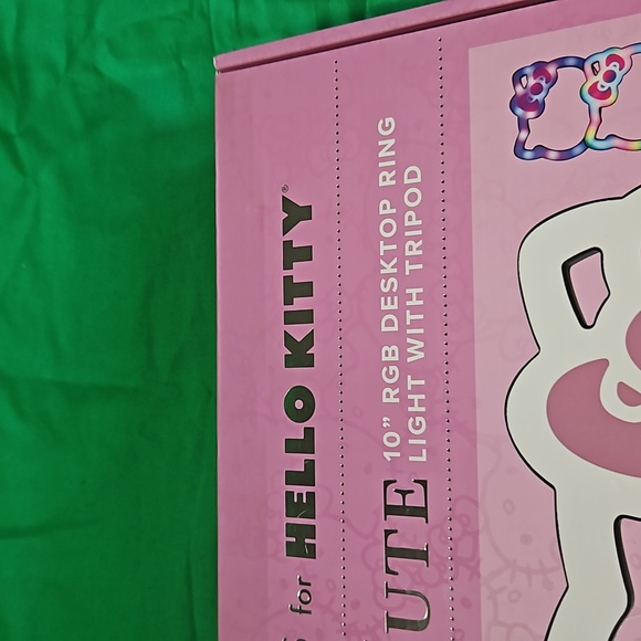Hello Kitty Super Cute 10 inch desktop Ring Light with tripod - Picture 5 of 11